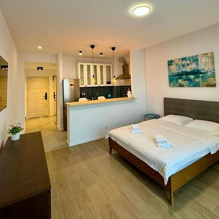 Apartamento Edd Studio Onix Blue Mamaia Nord Năvodari Exterior foto