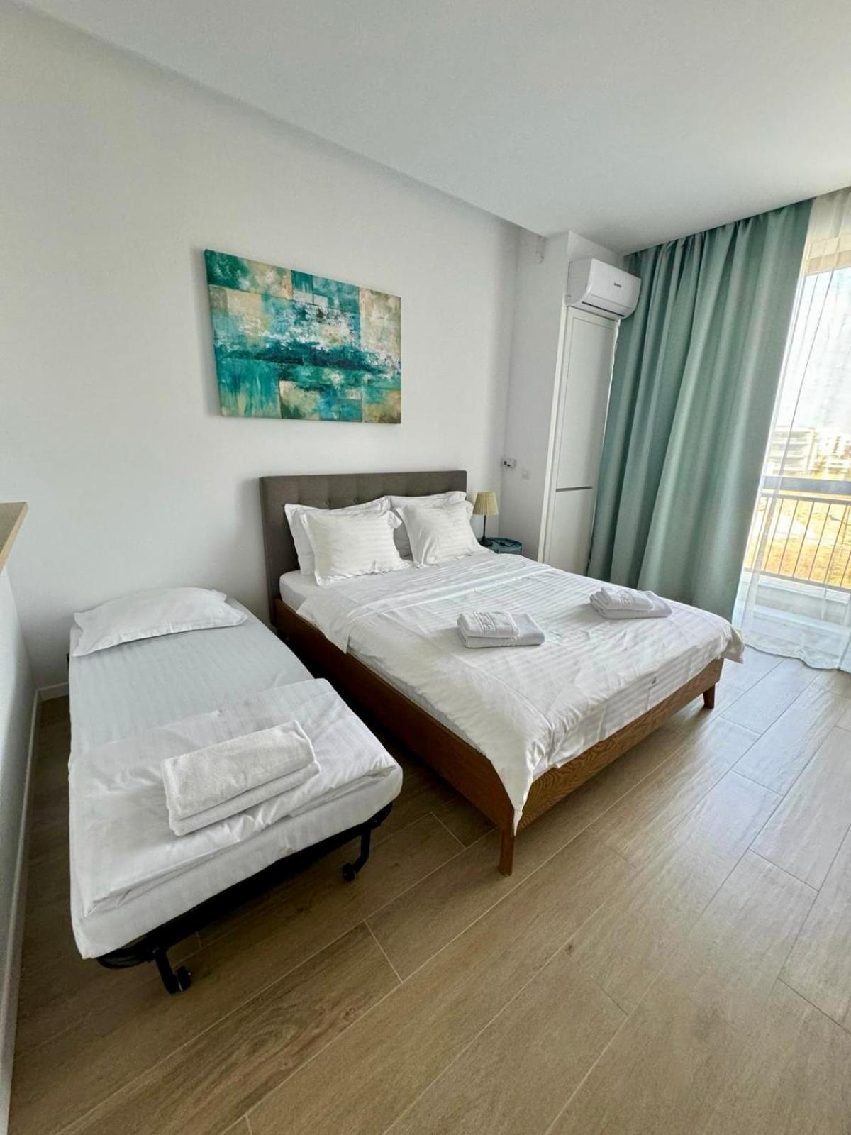 Apartamento Edd Studio Onix Blue Mamaia Nord Năvodari Exterior foto